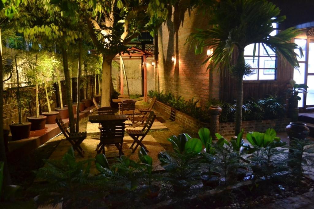 יאנגון Garden Home Bed And Breakfast מראה חיצוני תמונה